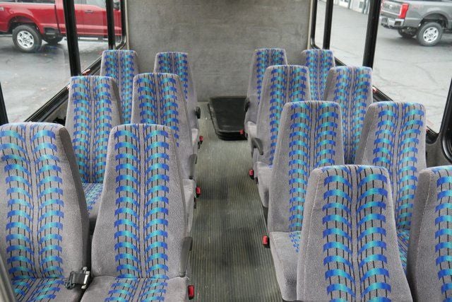 2014 Chevrolet Express 4500 Base Cutaway