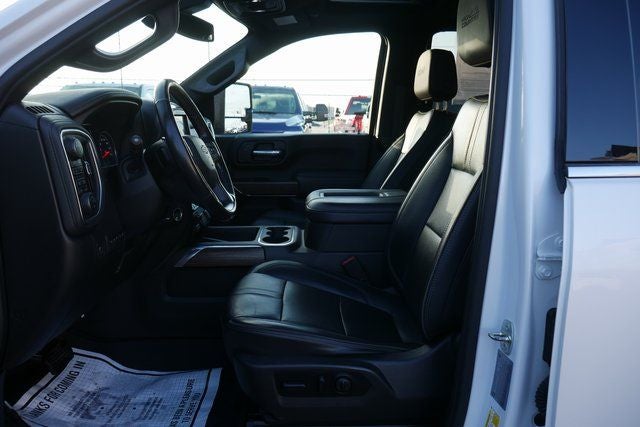 2022 Chevrolet Silverado 3500HD High Country