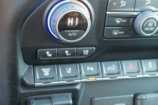 2022 Chevrolet Silverado 3500HD High Country