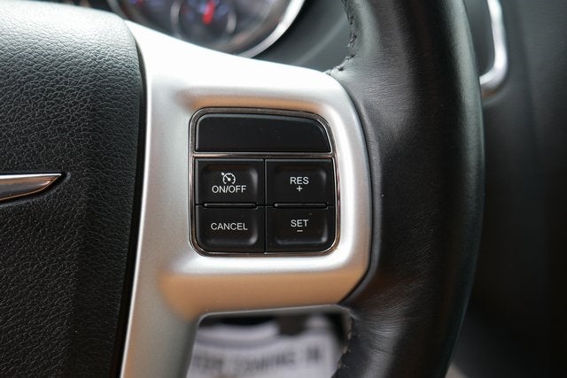 2015 Chrysler Town & Country Touring