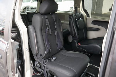 2015 Chrysler Town & Country Touring