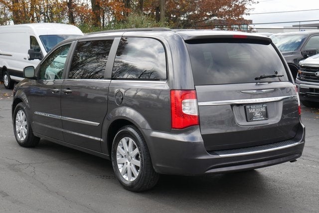 2015 Chrysler Town & Country Touring