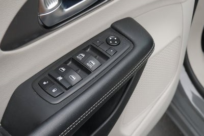 2021 Chrysler Pacifica Hybrid Touring L