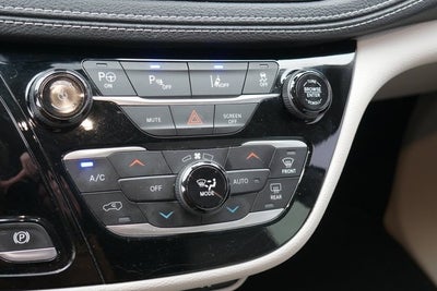 2021 Chrysler Pacifica Hybrid Touring L