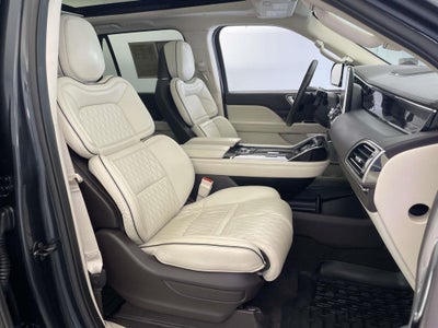 2021 Lincoln Navigator Black Label