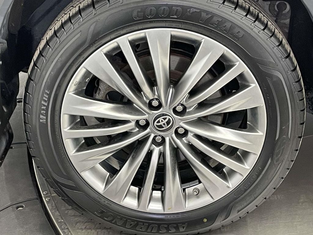 2024 Toyota Highlander Platinum