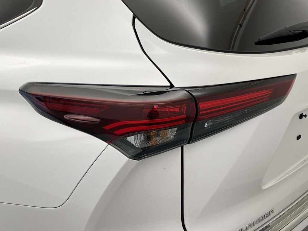 2024 Toyota Highlander Platinum