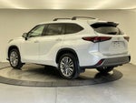 2024 Toyota Highlander Platinum
