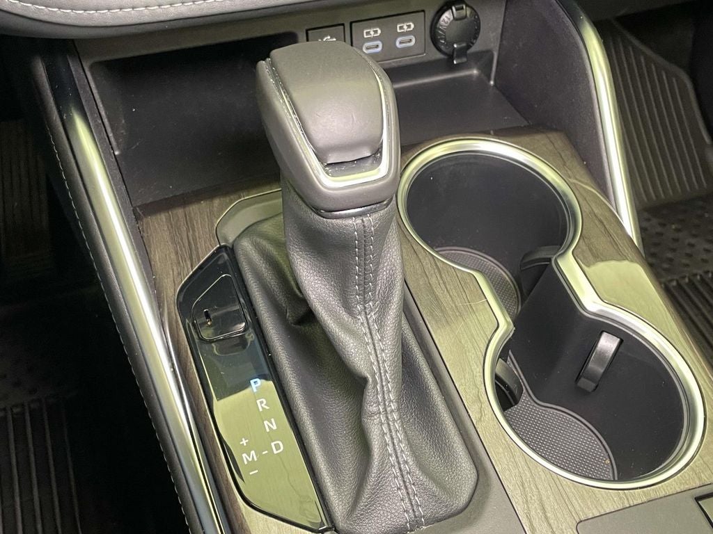 2024 Toyota Highlander Platinum