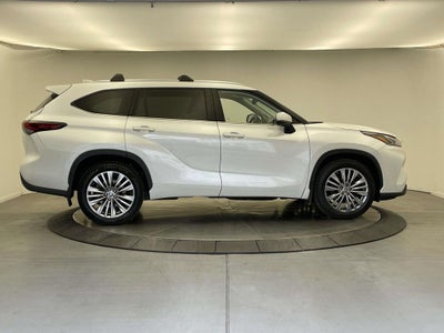 2024 Toyota Highlander Platinum