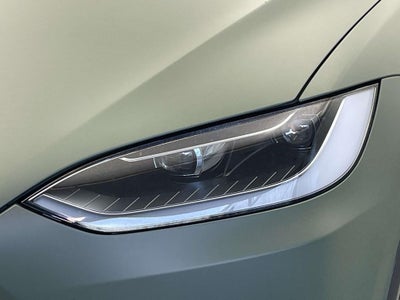 2025 Tesla Model X Base