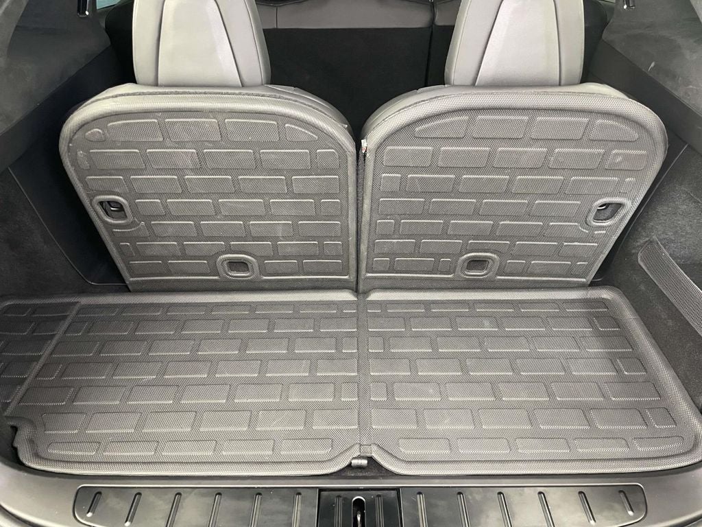 2025 Tesla Model X Base