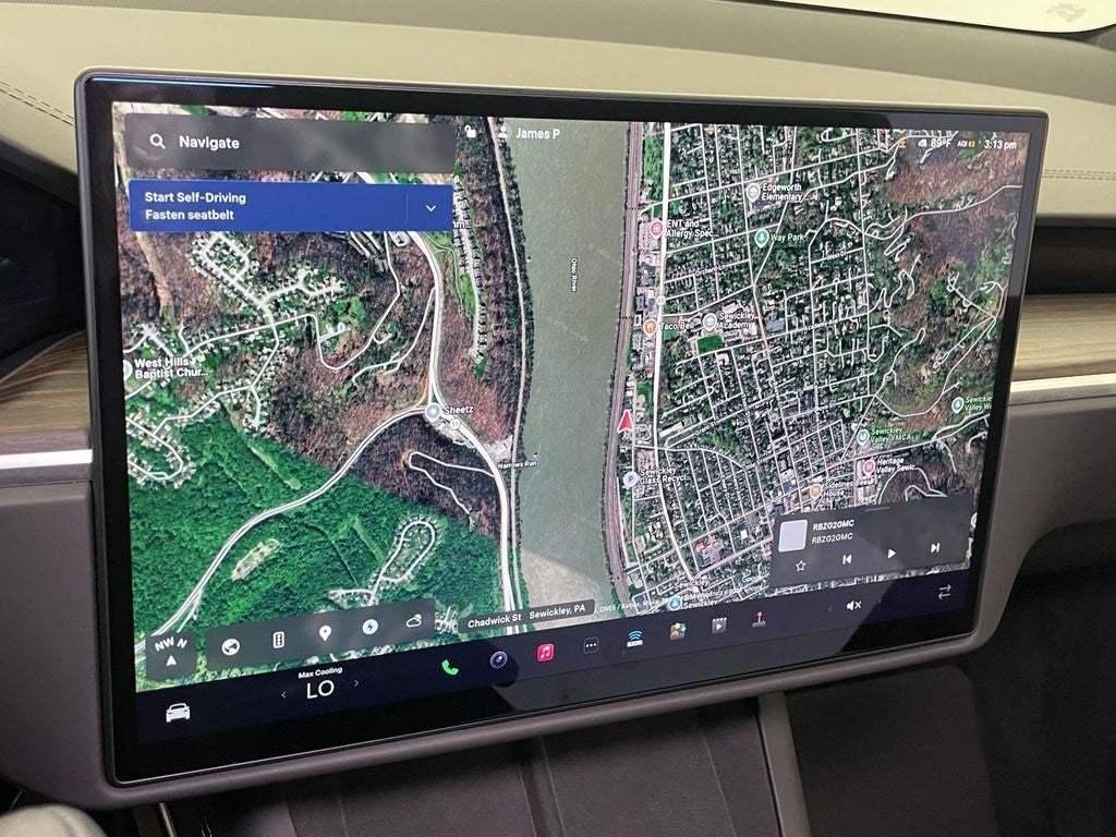 2025 Tesla Model X Base