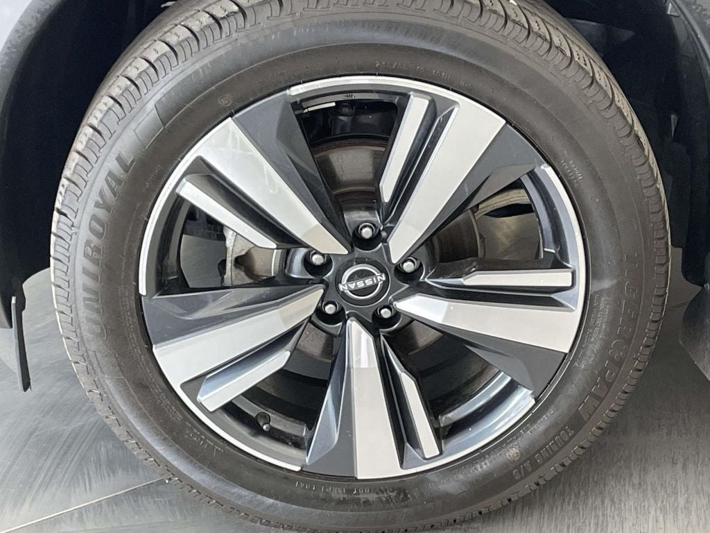 2022 Nissan Rogue SL