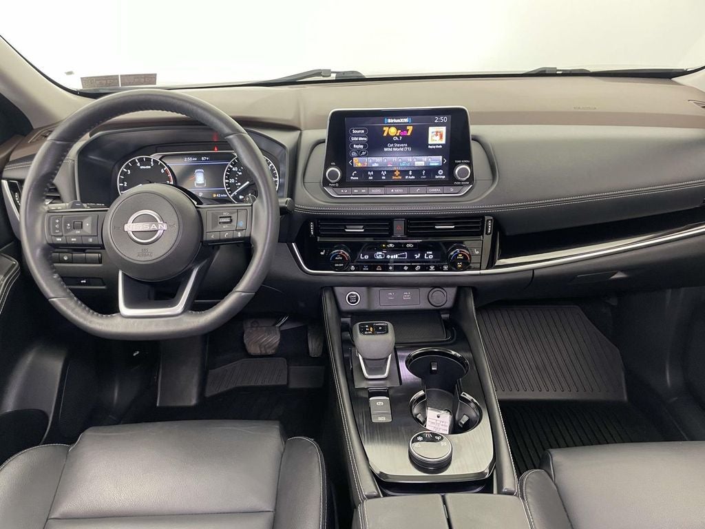 2022 Nissan Rogue SL