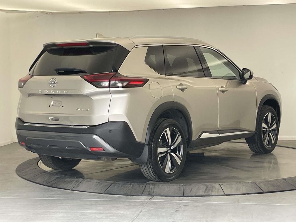 2022 Nissan Rogue SL