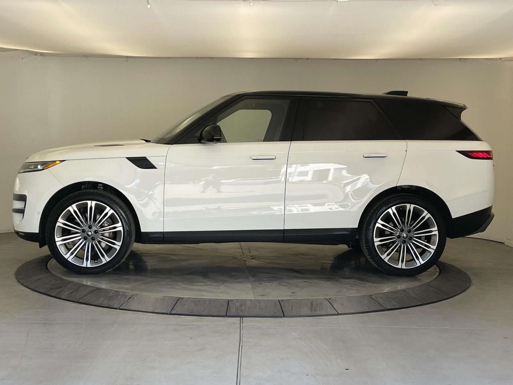 2024 Land Rover Range Rover Sport SE