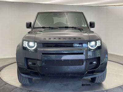 2025 Land Rover Defender 90 X-Dynamic SE