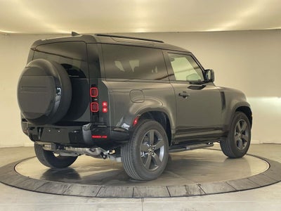 2025 Land Rover Defender 90 X-Dynamic SE