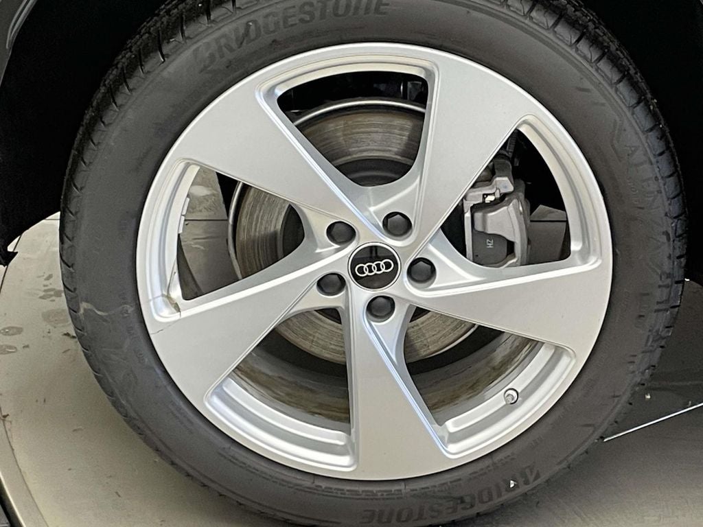2025 Audi Q5 2.0T Premium Plus quattro