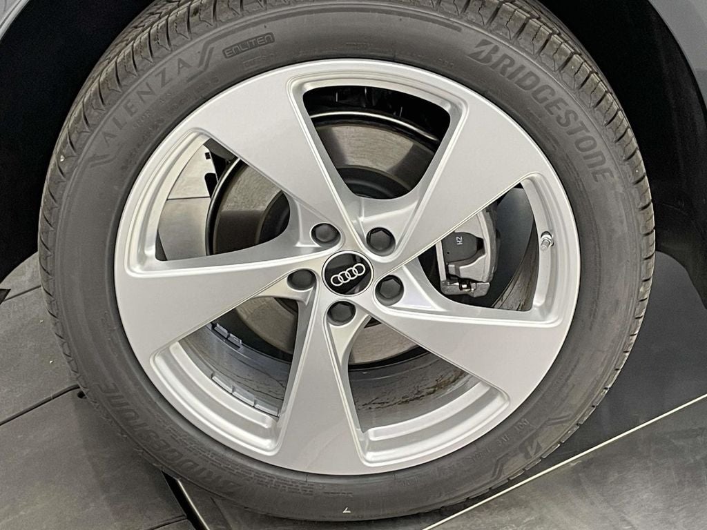 2025 Audi Q5 2.0T Premium Plus quattro