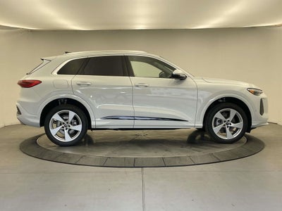 2026 Audi Q5 2.0T Premium Plus quattro