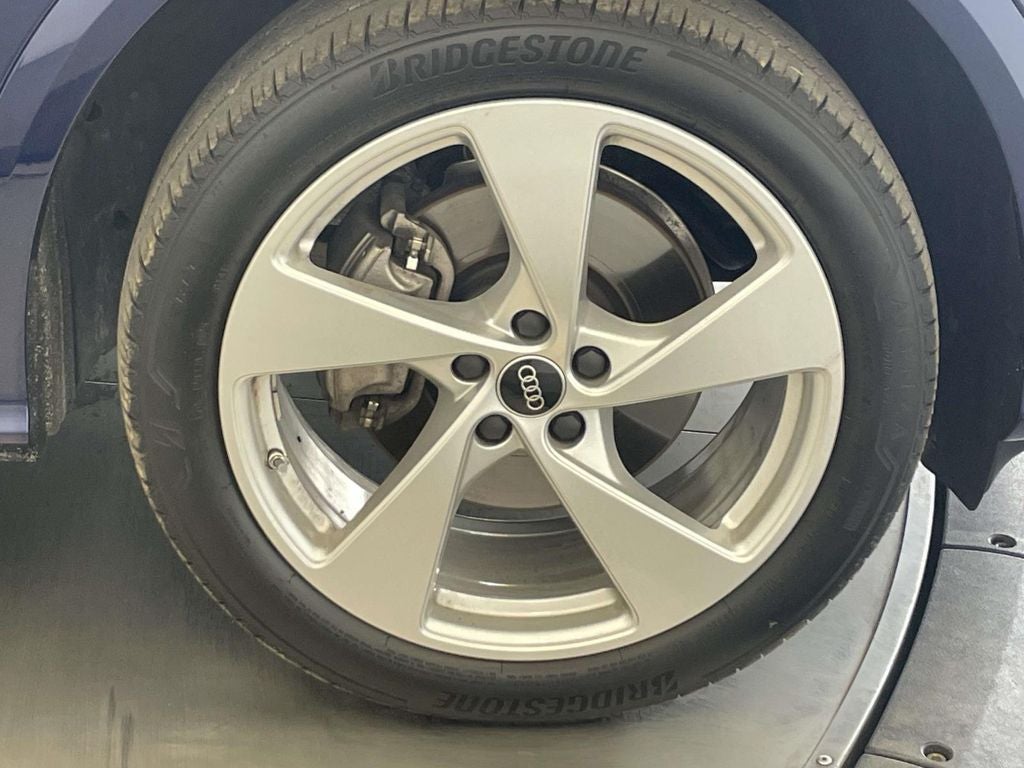2025 Audi Q5 2.0T Premium Plus quattro