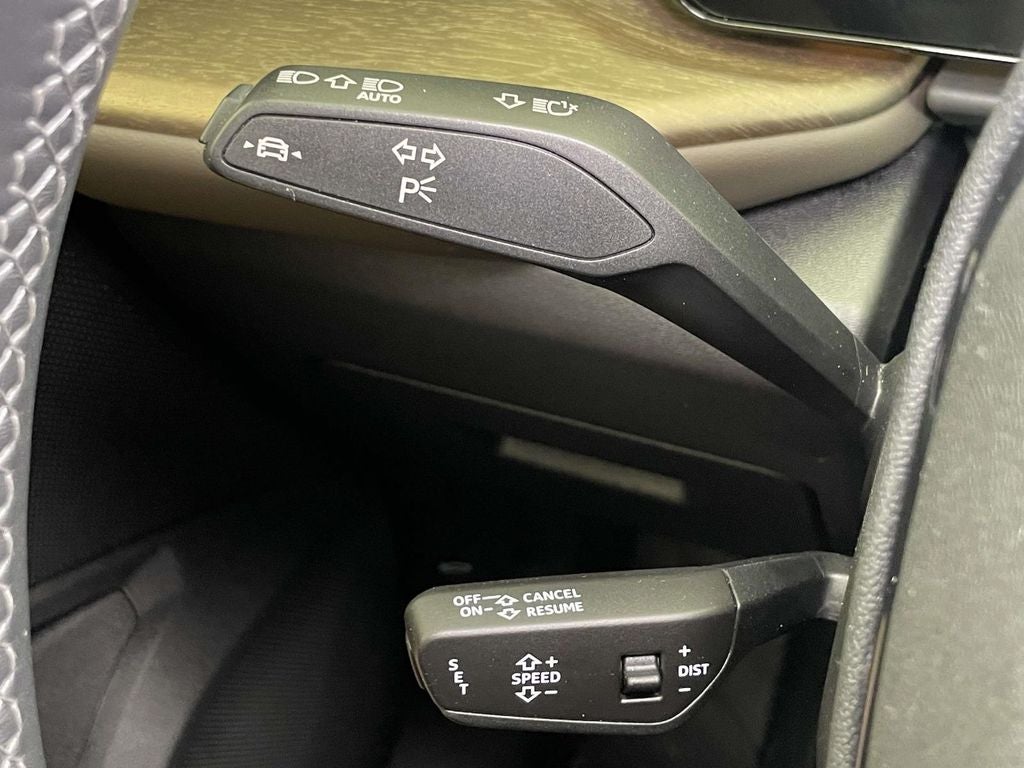 2025 Audi Q5 2.0T Premium Plus quattro
