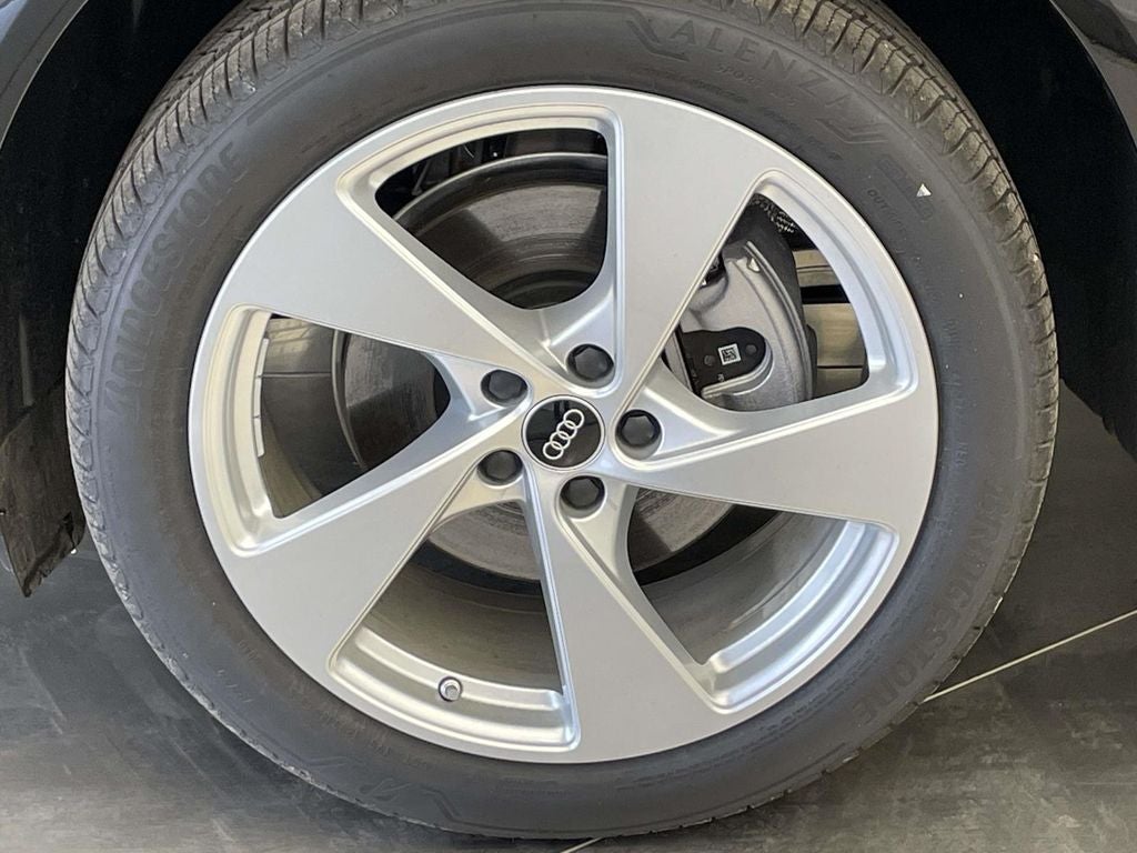 2025 Audi Q5 2.0T Premium Plus quattro