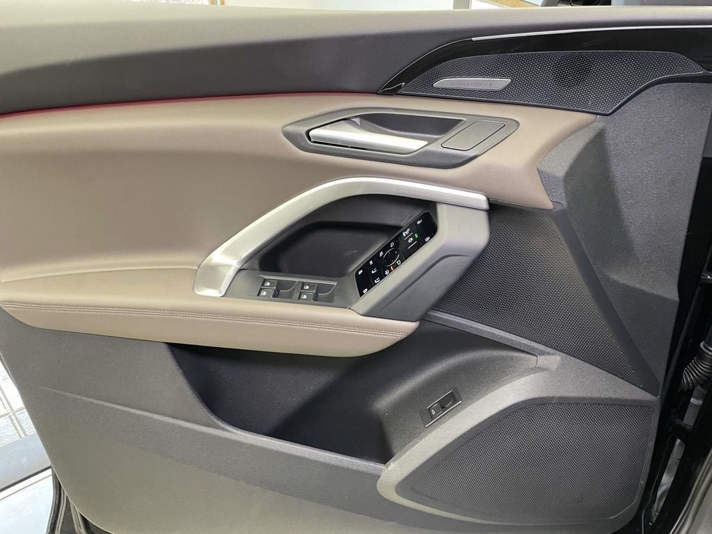 2025 Audi Q5 2.0T Premium Plus quattro