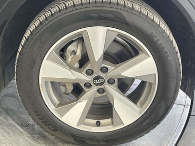 2023 Audi Q5 40 Premium quattro