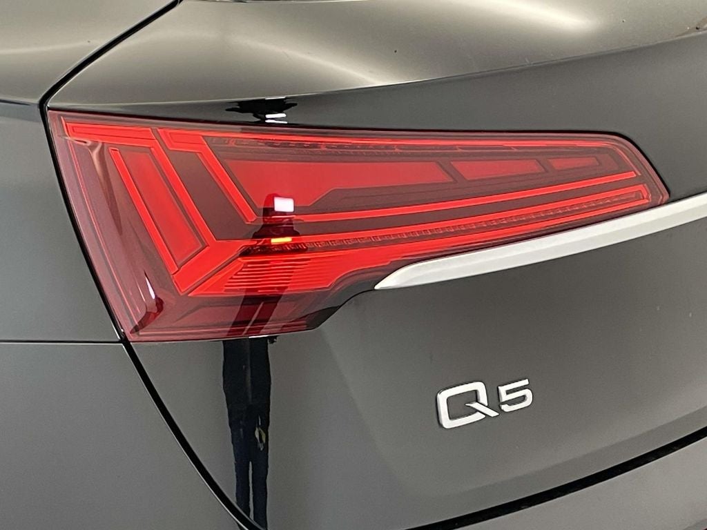 2023 Audi Q5 40 Premium quattro