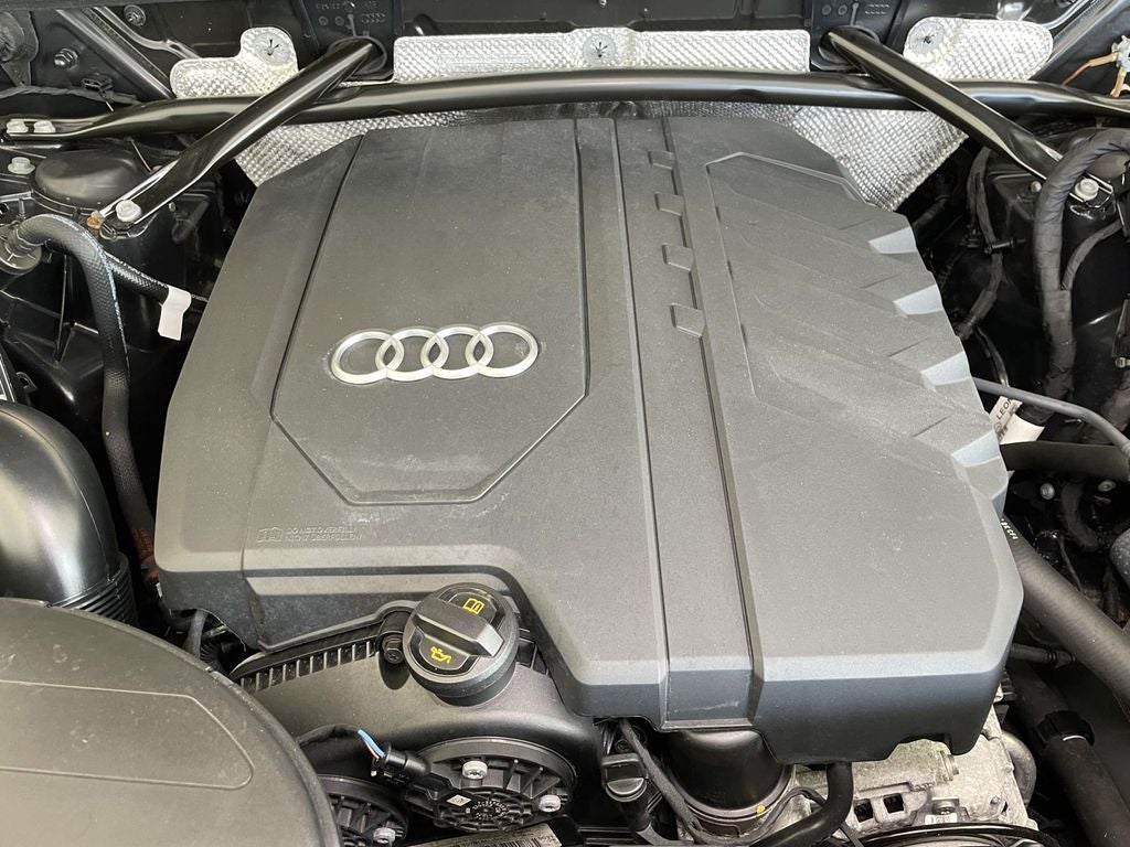 2023 Audi Q5 40 Premium quattro