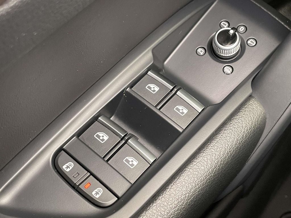2023 Audi Q5 40 Premium quattro