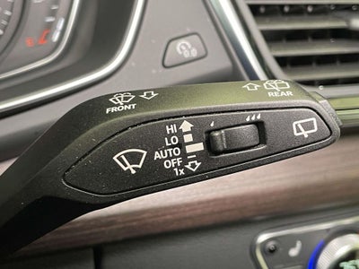 2023 Audi Q5 40 Premium quattro