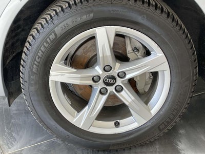 2023 Audi Q5 40 Premium quattro