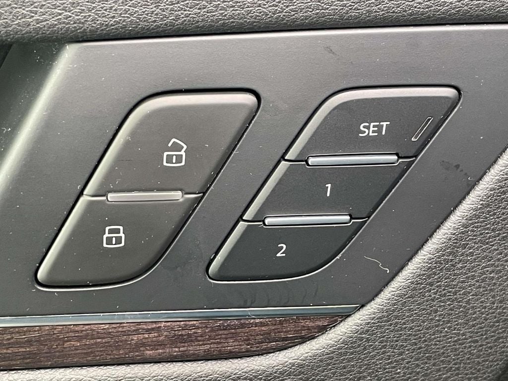 2023 Audi Q5 40 Premium quattro