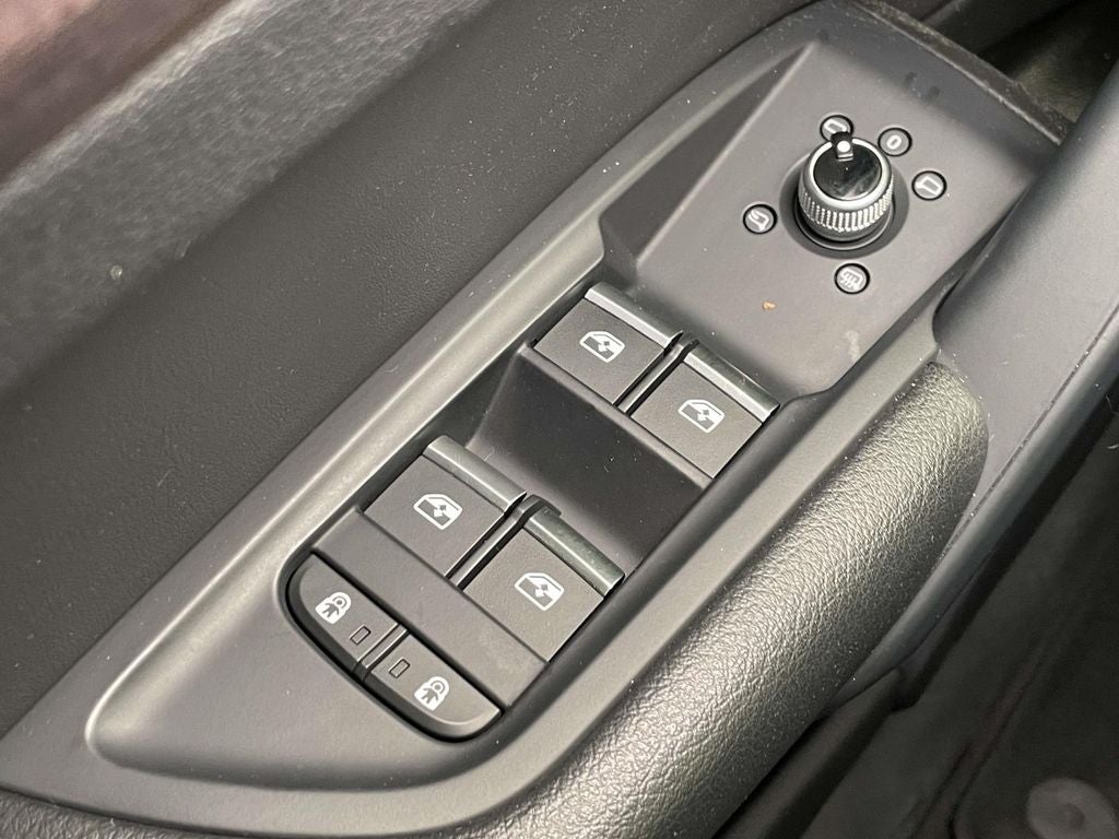 2023 Audi Q5 40 Premium quattro