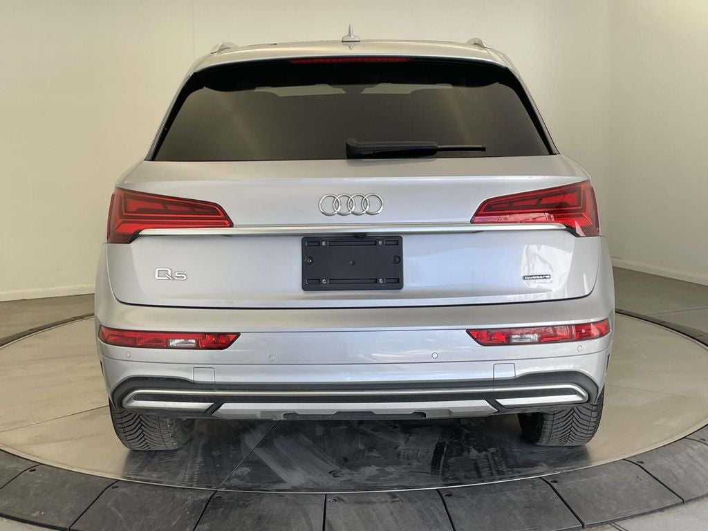2023 Audi Q5 40 Premium quattro
