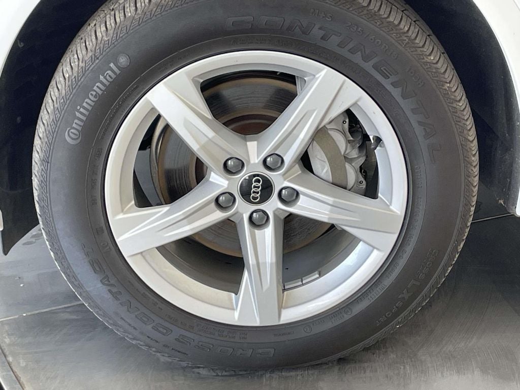 2023 Audi Q5 40 Premium quattro