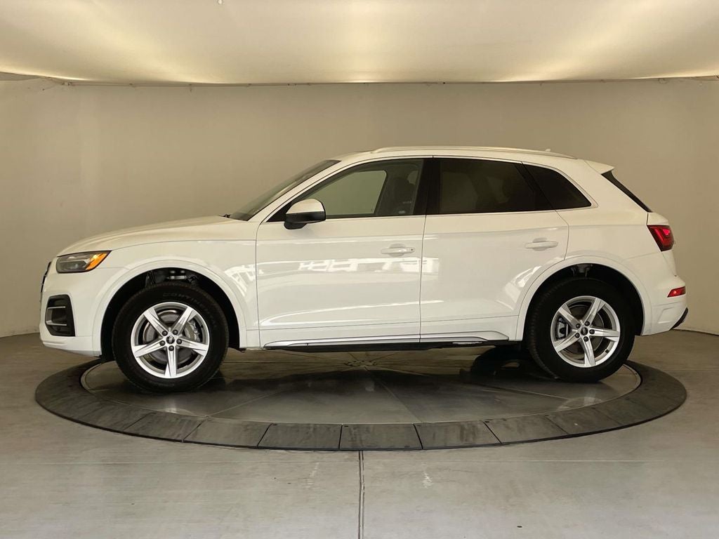 2023 Audi Q5 40 Premium quattro