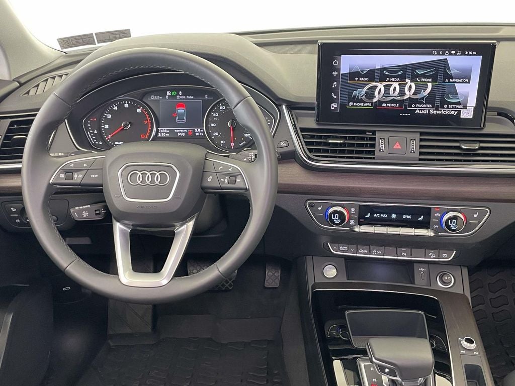 2023 Audi Q5 40 Premium quattro