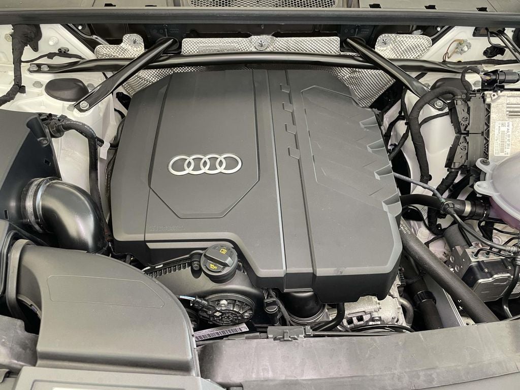 2023 Audi Q5 40 Premium quattro