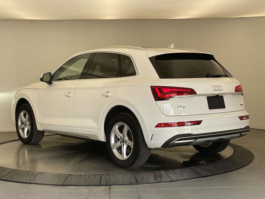 2023 Audi Q5 40 Premium quattro