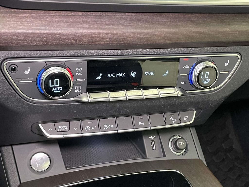 2023 Audi Q5 40 Premium quattro