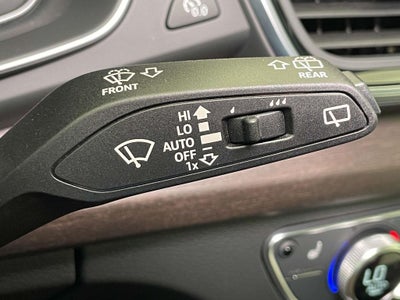 2023 Audi Q5 40 Premium quattro