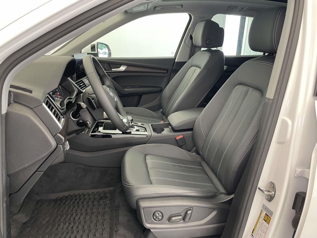 2023 Audi Q5 40 Premium quattro