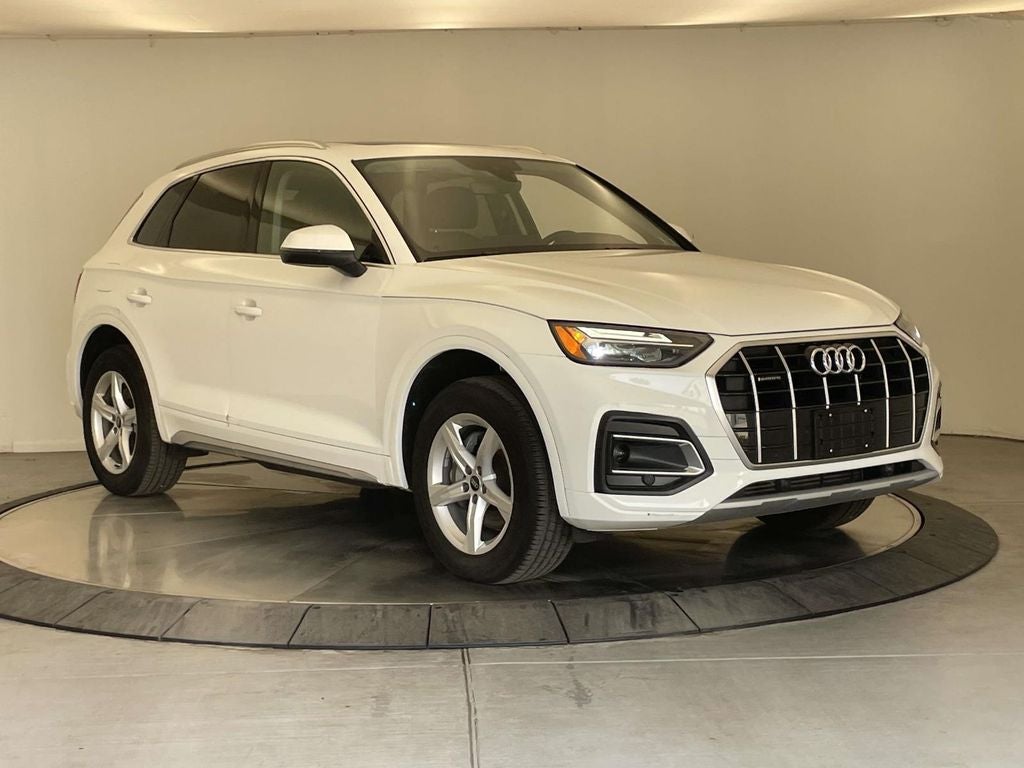 2023 Audi Q5 40 Premium quattro