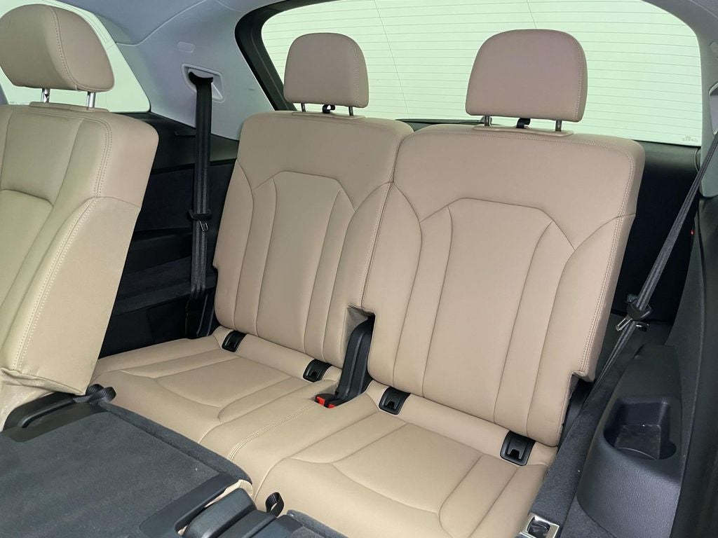 2023 Audi Q7 45 Premium quattro