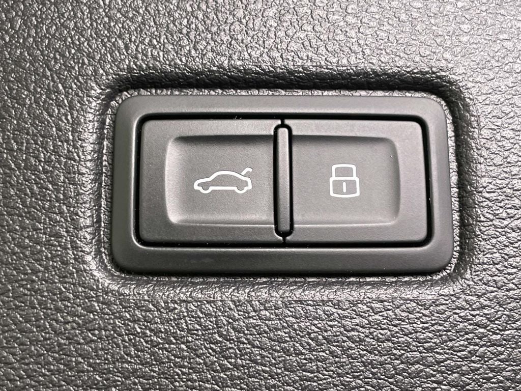 2023 Audi Q7 45 Premium quattro